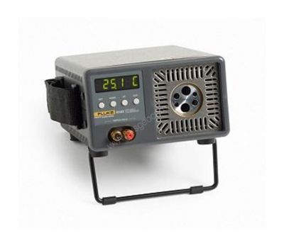 Полевой сухоблочный калибратор температуры Fluke 9140-A-256