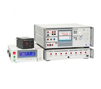 Многофункциональный калибратор электрических тестеров Fluke 5320A/VLC/40 EU